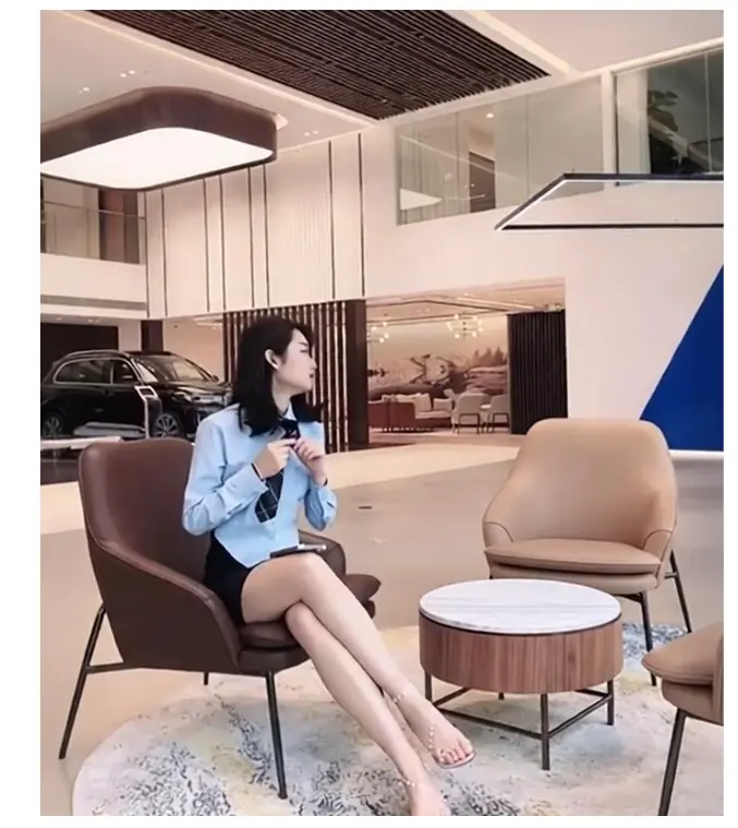 佳木斯新玛特迪桑特柜姐日常被拍1080P高清成片-新玛特迪桑特导购事件无删减-资源下载免费在线看无广告